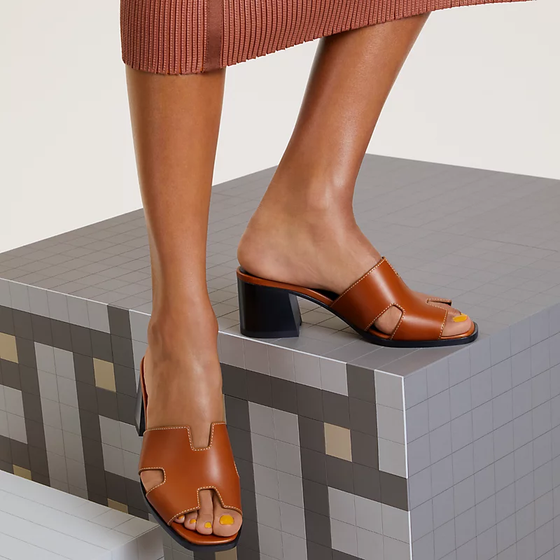 Hermès Helia 60 sandal - Image 5